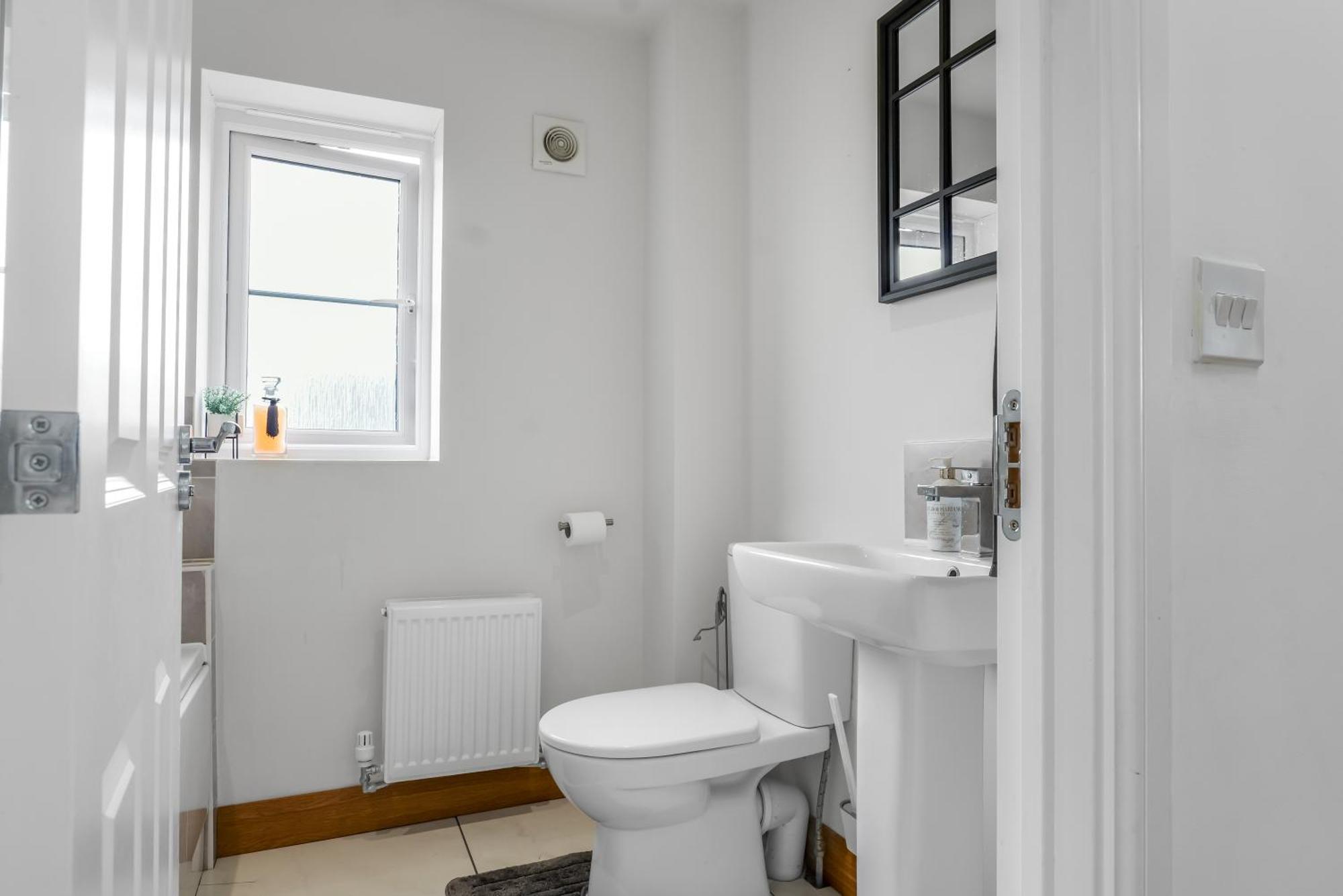 Luxurious 4 Bedroom House Liverpool Ngoại thất bức ảnh